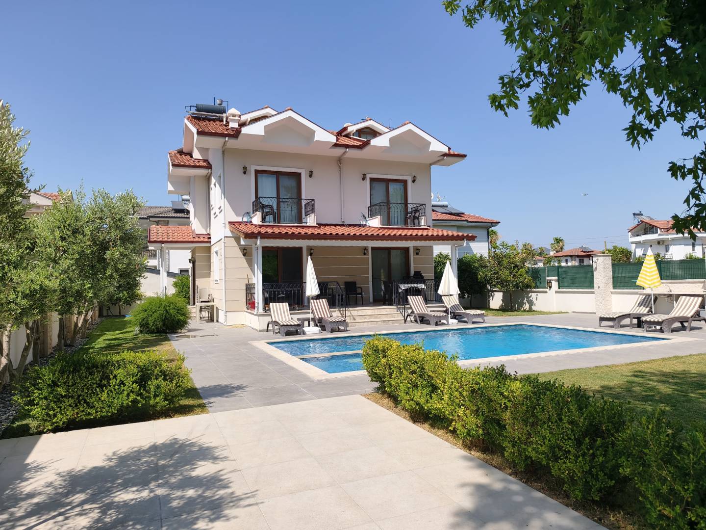 Ortaca Dalyan'da Sakin Konumda, Özel Havuzlu, Konforlu Villa
