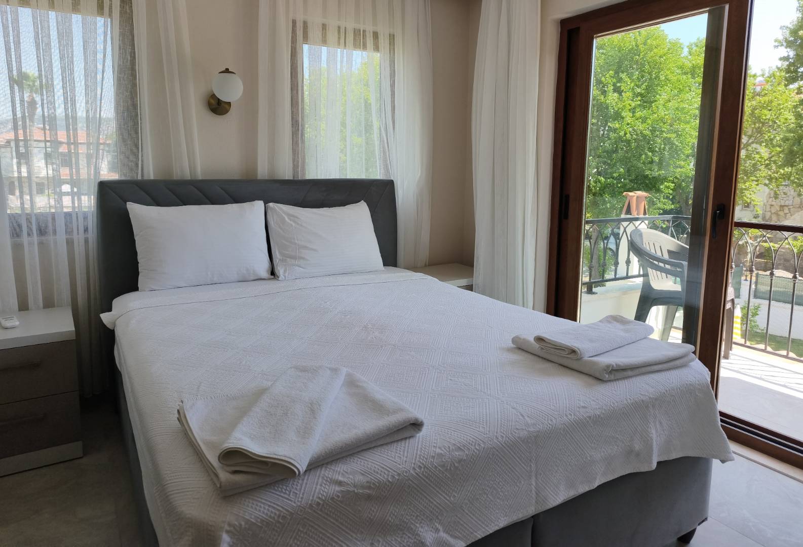 Ortaca Dalyan'da Sakin Konumda, Özel Havuzlu, Konforlu Villa