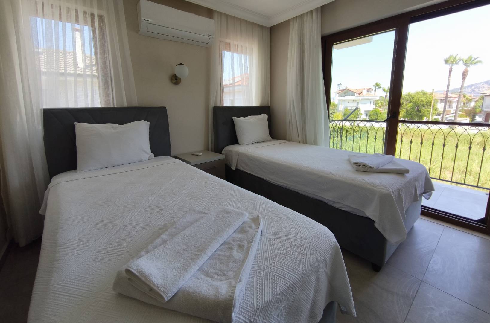 Ortaca Dalyan'da Sakin Konumda, Özel Havuzlu, Konforlu Villa