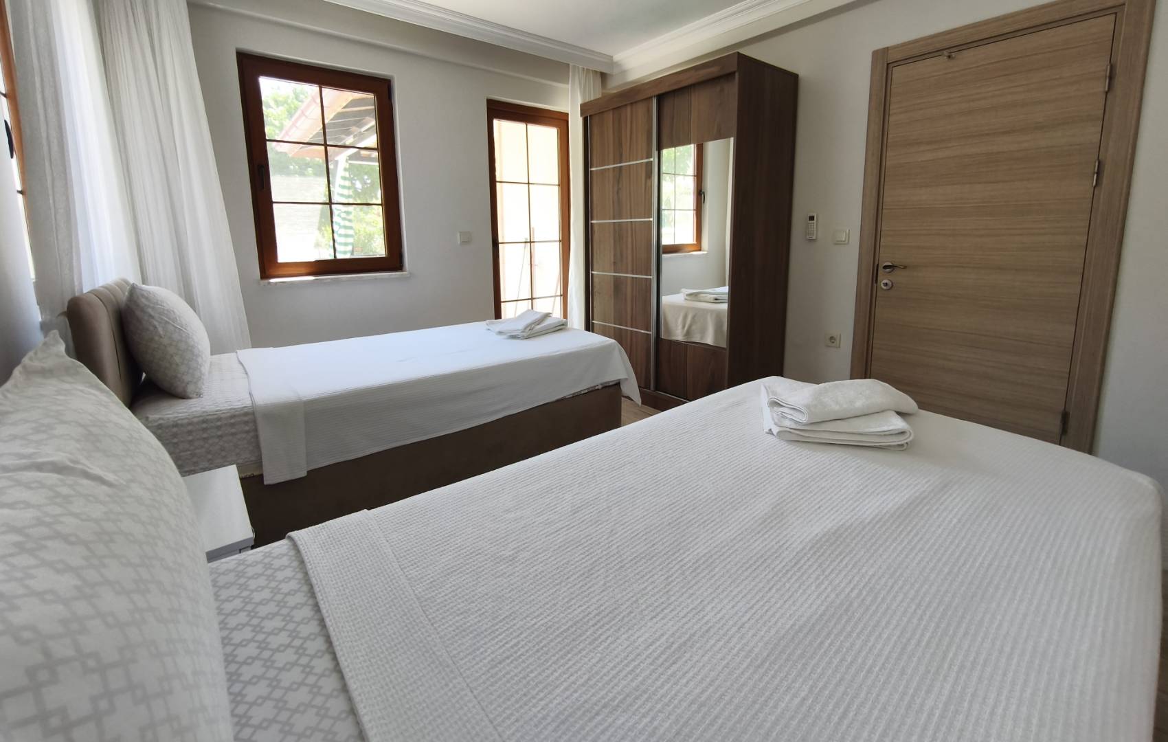 Ortaca Dalyan'da Kalabalık Ailelere Uygun, Özel Havuzlu, Modern Villa