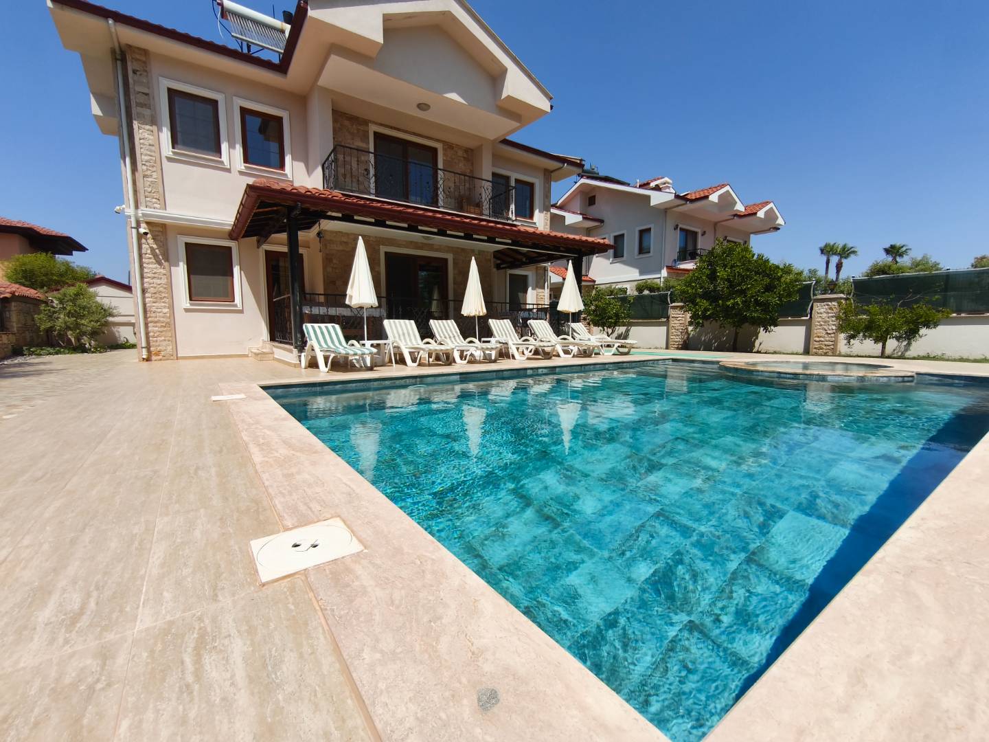 Ortaca Dalyan'da Kalabalık Ailelere Uygun, Özel Havuzlu, Modern Villa
