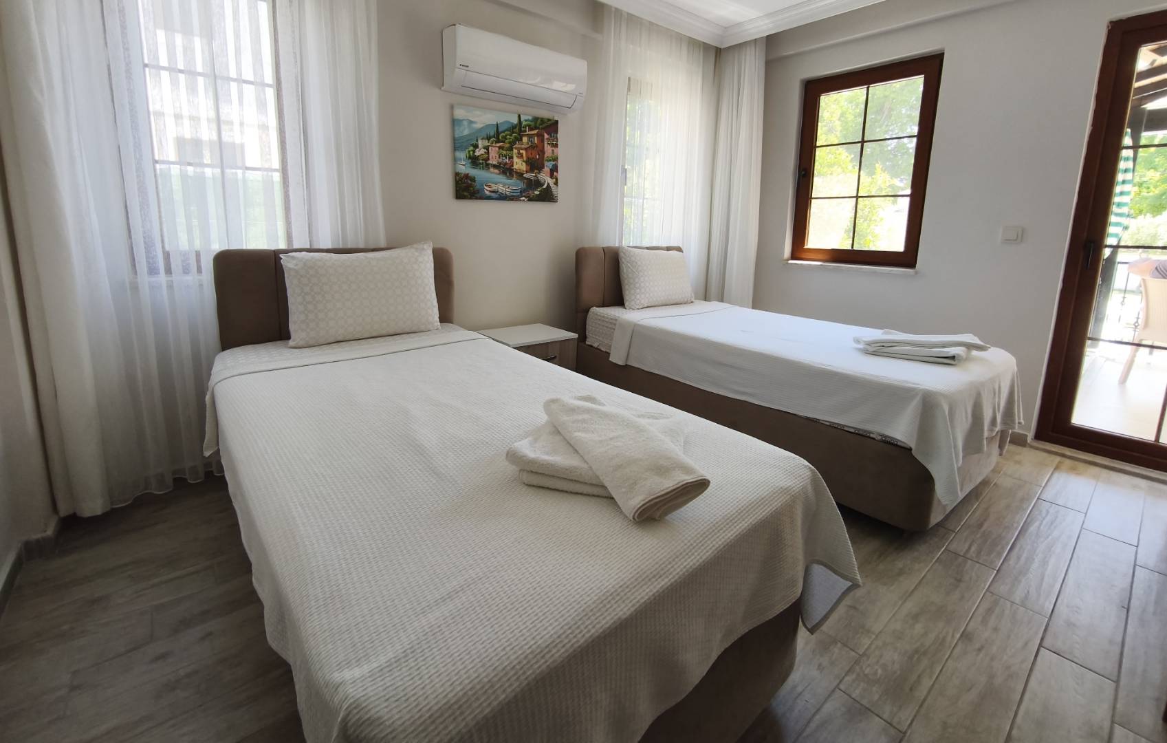 Ortaca Dalyan'da Kalabalık Ailelere Uygun, Özel Havuzlu, Modern Villa