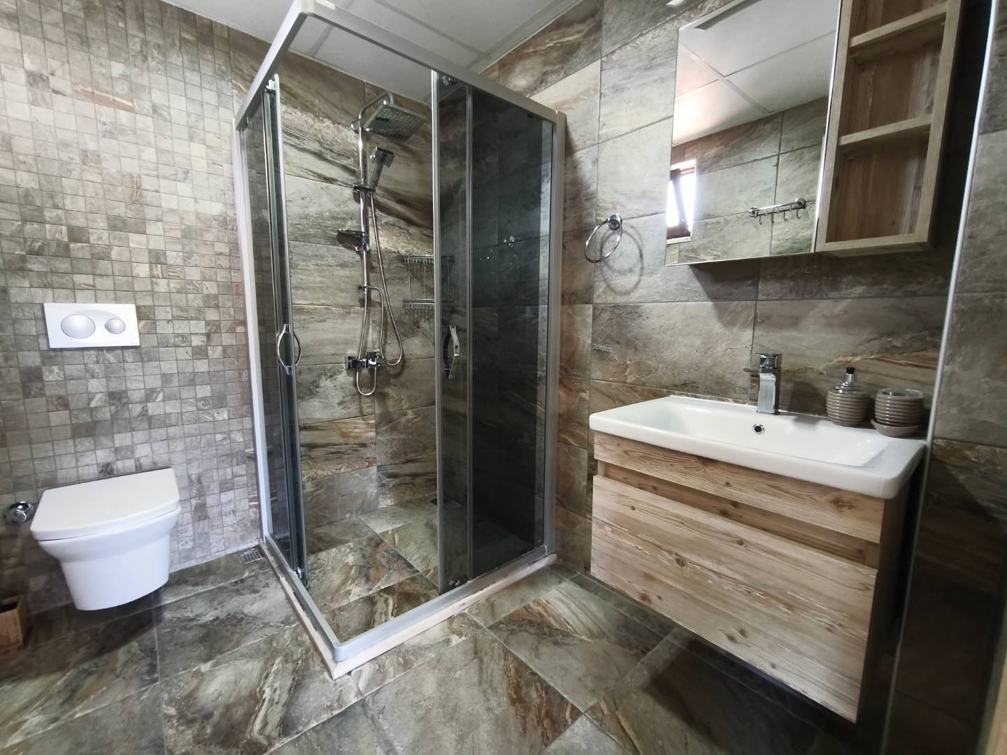 Ortaca Dalyan'da Kalabalık Ailelere Uygun, Özel Havuzlu, Modern Villa