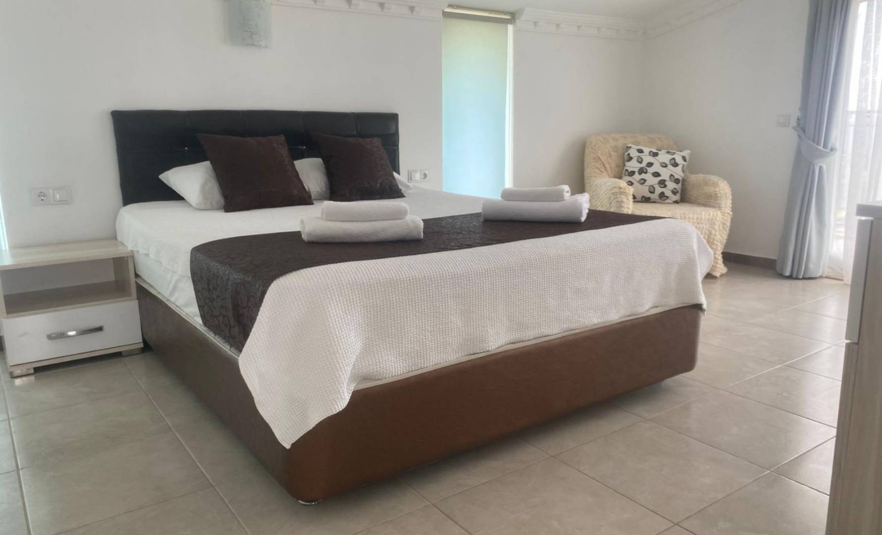 Kaş Bezirgan'da Deniz Manzaralı, Özel Havuzlu, Geniş Villa