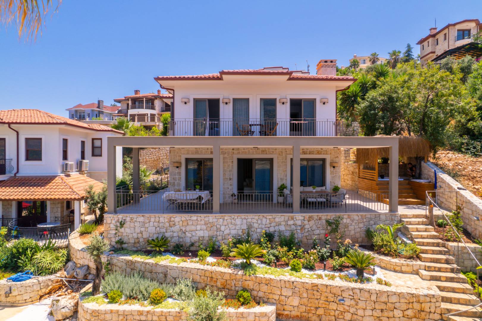 Kaş Andifli'de Muhteşem Deniz Manzaralı, Özel Havuzlu, 6 Kişilik Villa 46071 — 3
