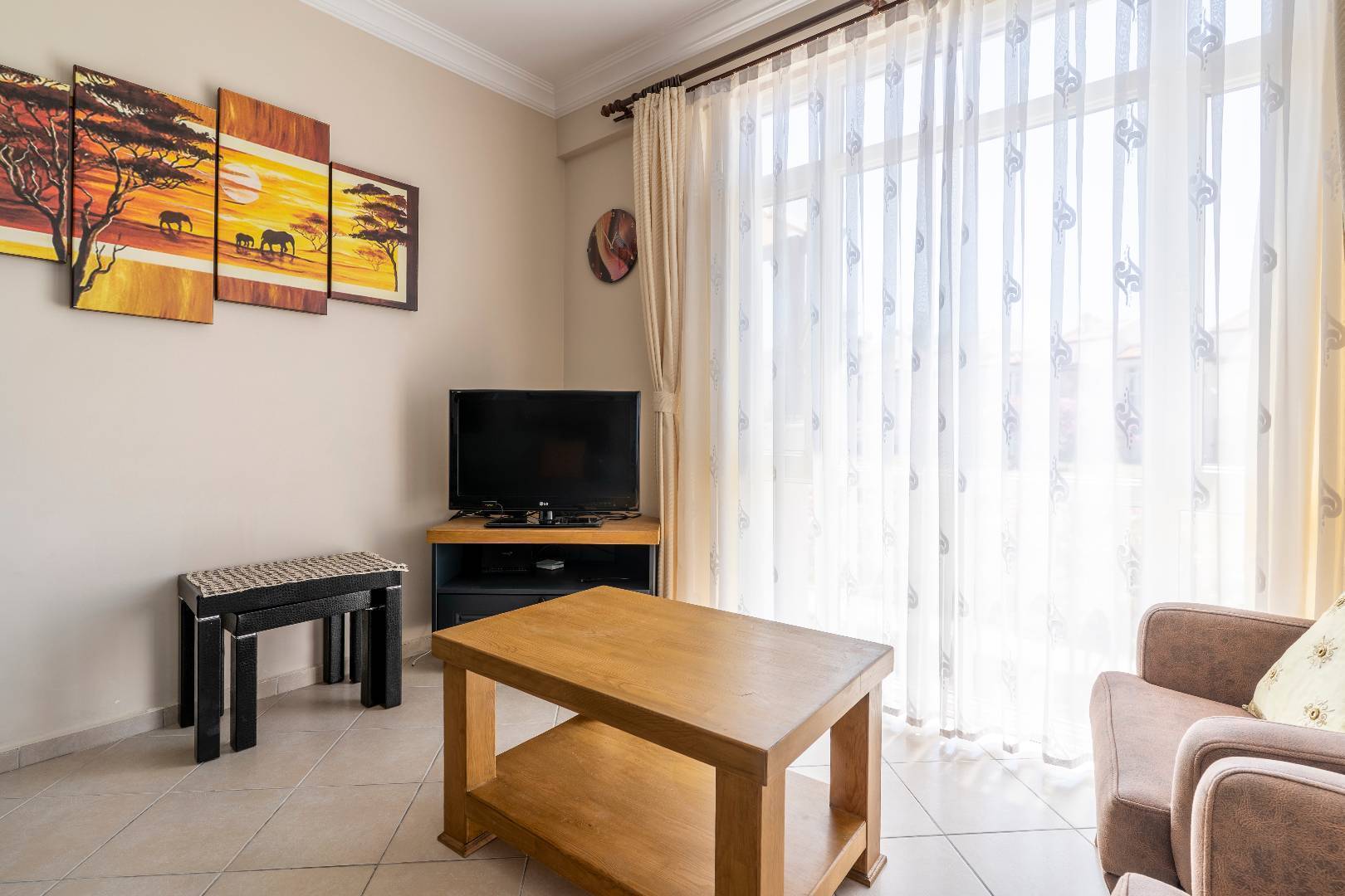 Didim Akbük'te Deniz Manzaralı, Tesis İçerisinde, Kiralık Dubleks Ev