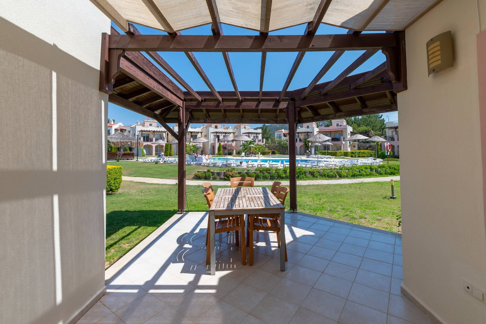 Didim Akbük'te Tesis İçerisinde, 3+1, Bahçeli Villa 46077 — 5