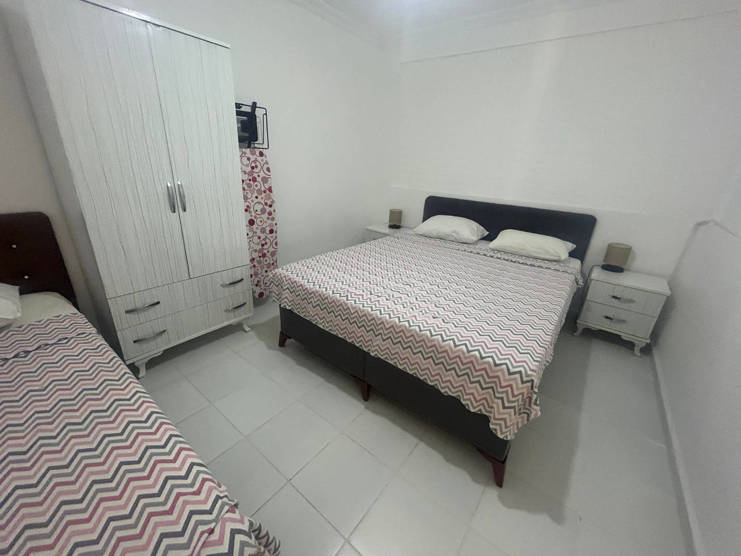 Didim Altınkum'da Doğa Manzaralı, Bahçe Katı, 3+1 Konforlu Daire