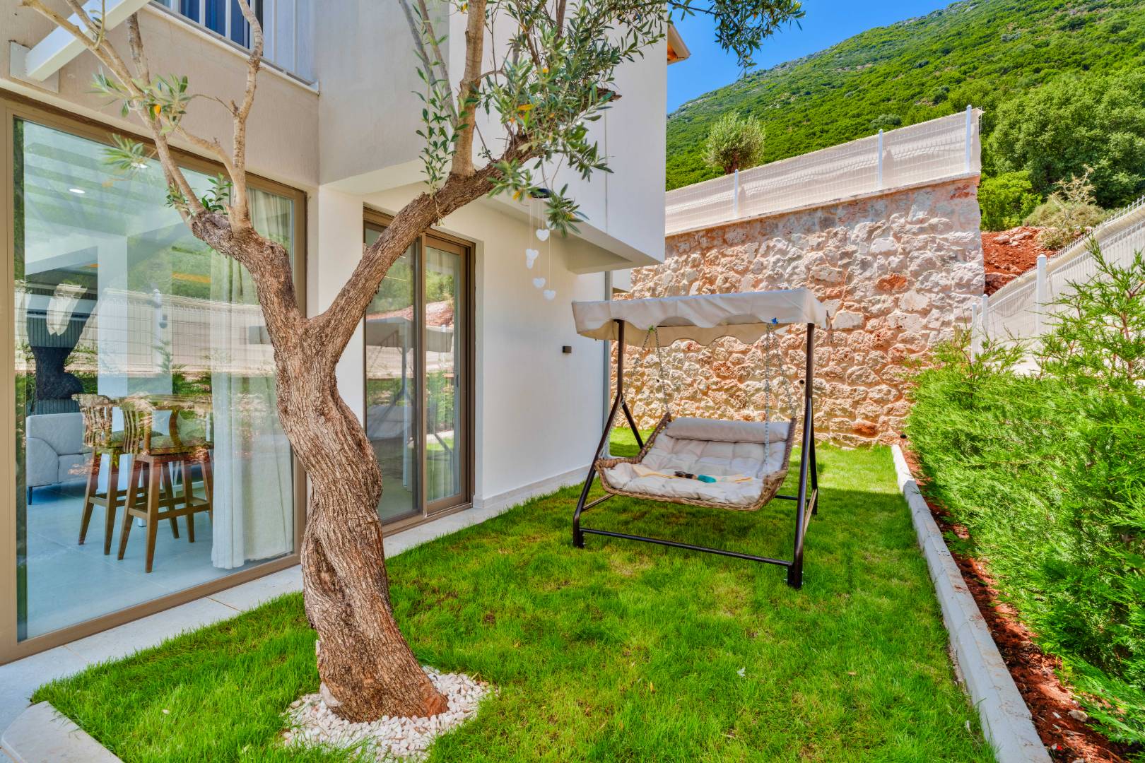 Kaş Çukurbağ'da Huzurlu Doğada, Özel Havuzlu, Kiralık Villa