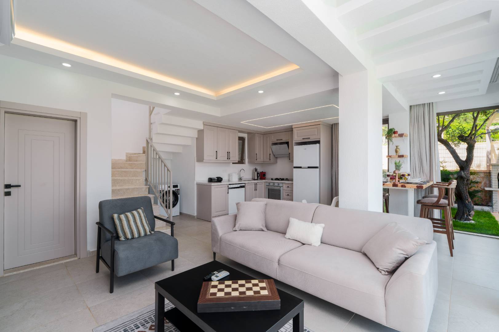Kaş Çukurbağ'da Huzurlu Doğada, Özel Havuzlu, Kiralık Villa