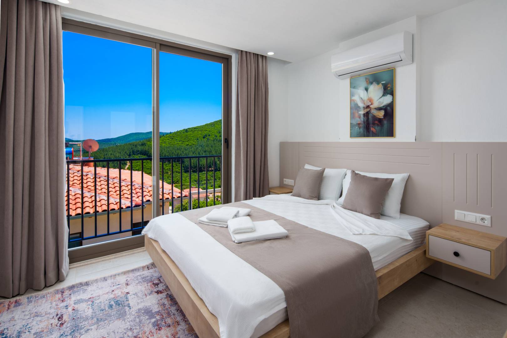 Kaş Çukurbağ'da Huzurlu Doğada, Özel Havuzlu, Kiralık Villa