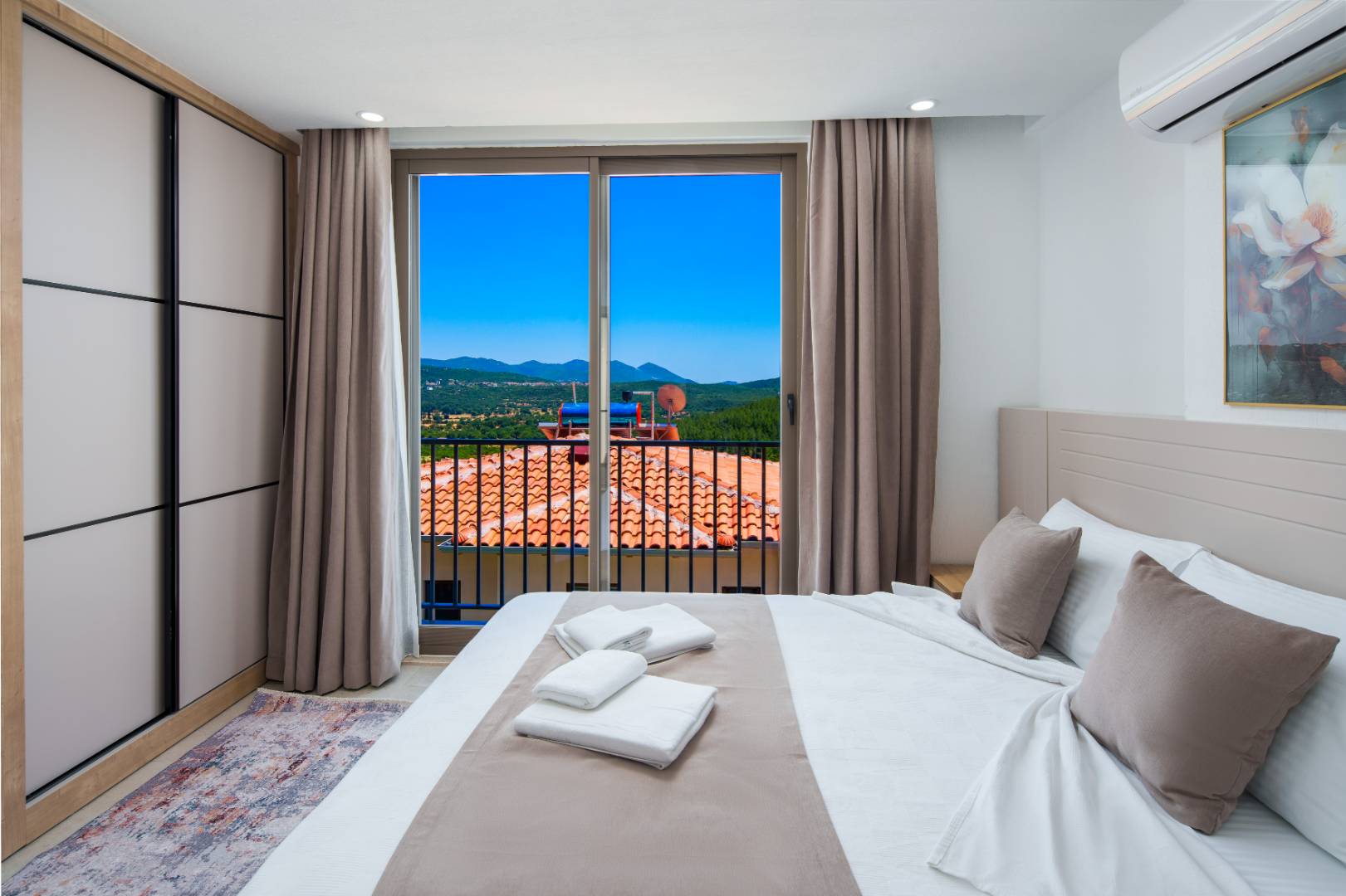 Kaş Çukurbağ'da Huzurlu Doğada, Özel Havuzlu, Kiralık Villa