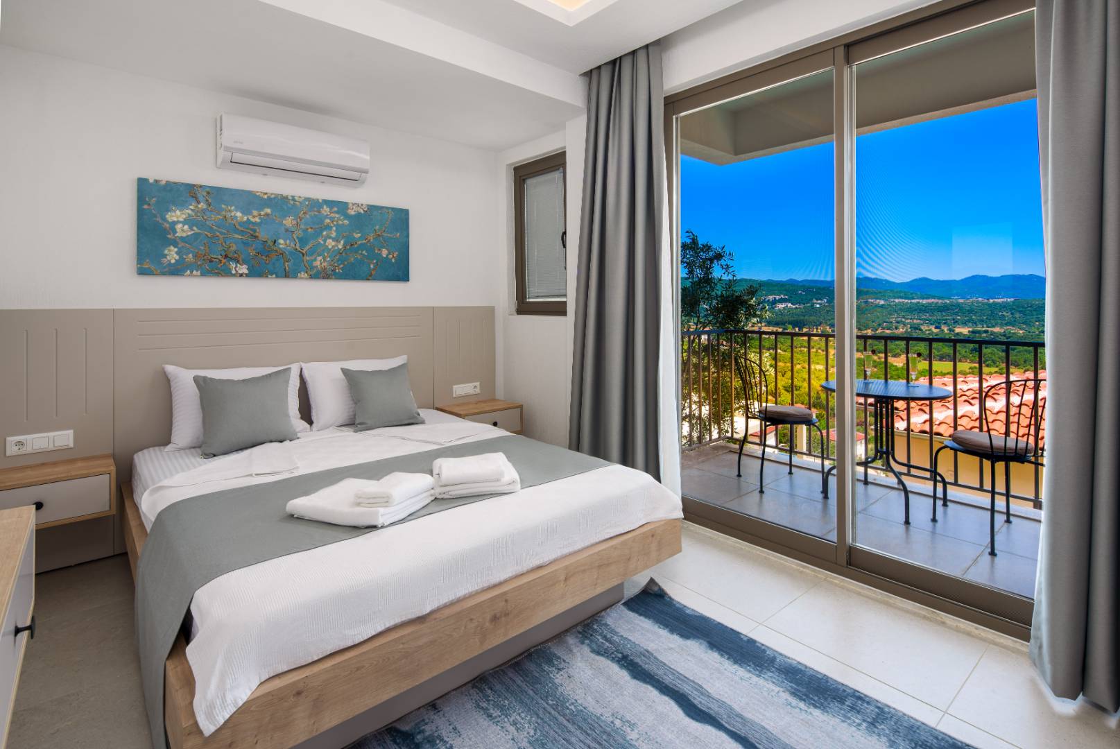 Kaş Çukurbağ'da Huzurlu Doğada, Özel Havuzlu, Kiralık Villa