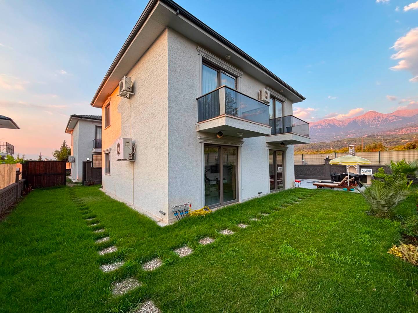 Seydikemer Kadıköy'de Doğanın Kalbinde, Özel Havuzlu, Modern Villa 46074 — 6