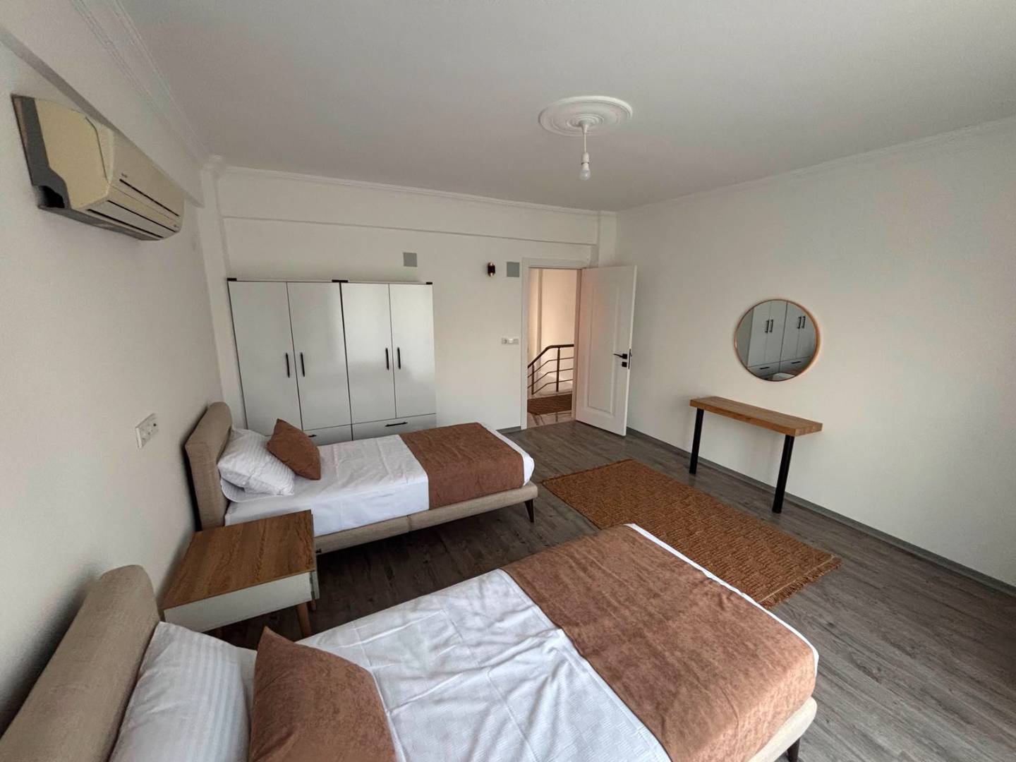 Seydikemer Kadıköy'de Doğanın Kalbinde, Özel Havuzlu, Modern Villa