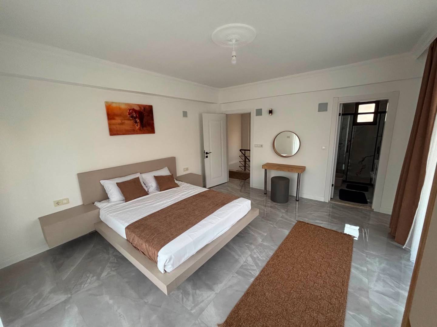 Seydikemer Kadıköy'de Doğanın Kalbinde, Özel Havuzlu, Modern Villa