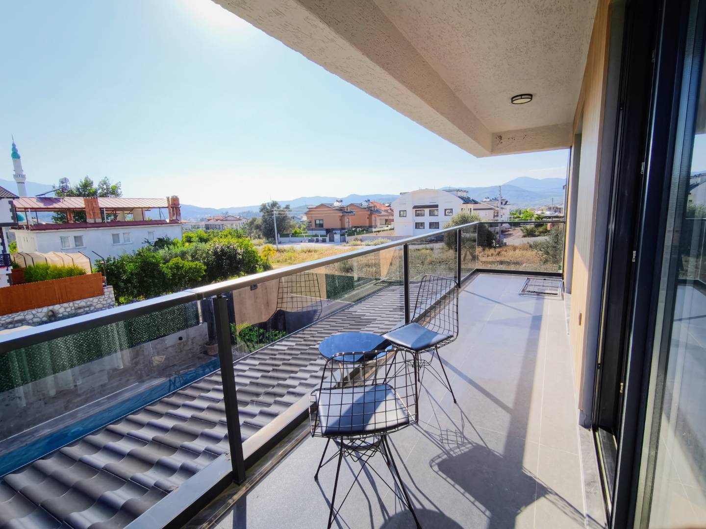 Seydikemer Gerişburnu'nda Geniş Aileler için Uygun, Özel Havuzlu, Modern Villa