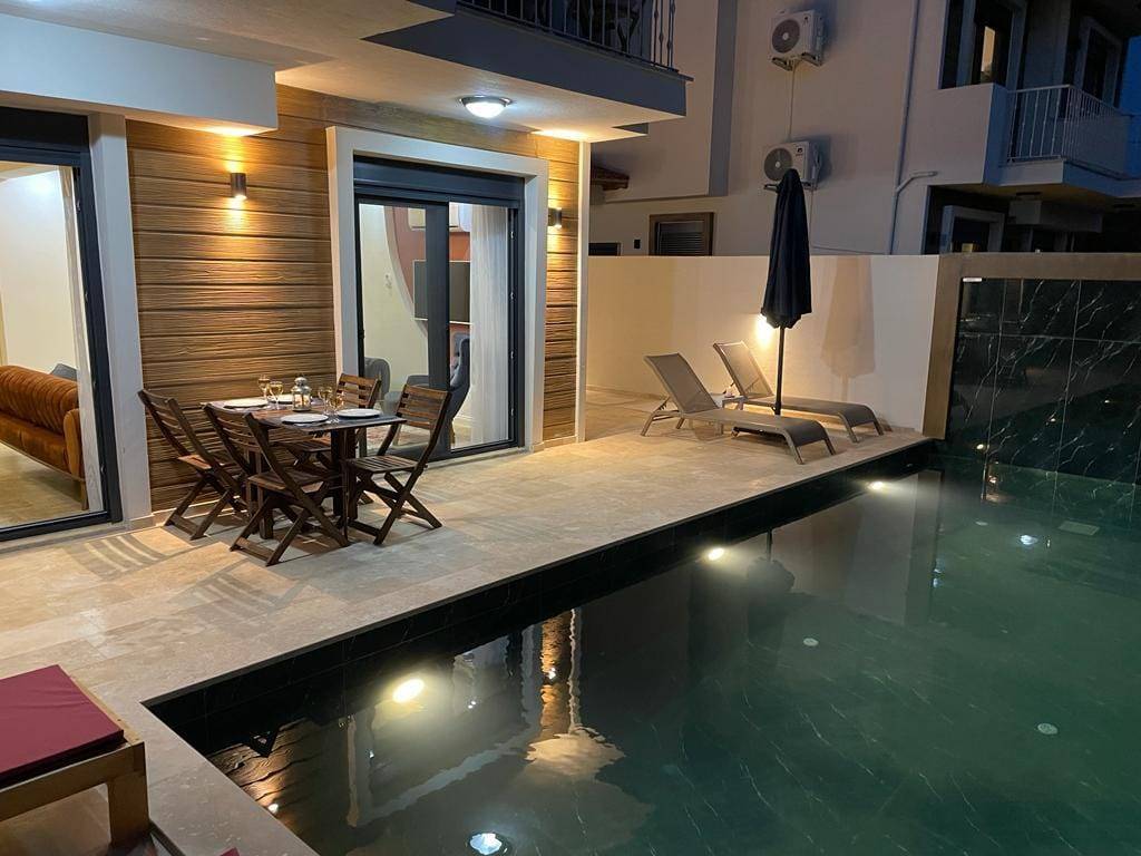 Kaş Andifli'de Çekirdek Ailelere Uygun, Özel Havuzlu, Kiralık Villa