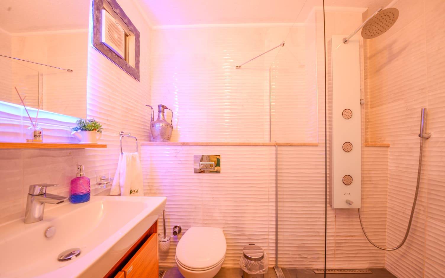 Kaş Bezirgan'da Balayı Çiftlerine Uygun, Özel Havuzlu, Kiralık Villa