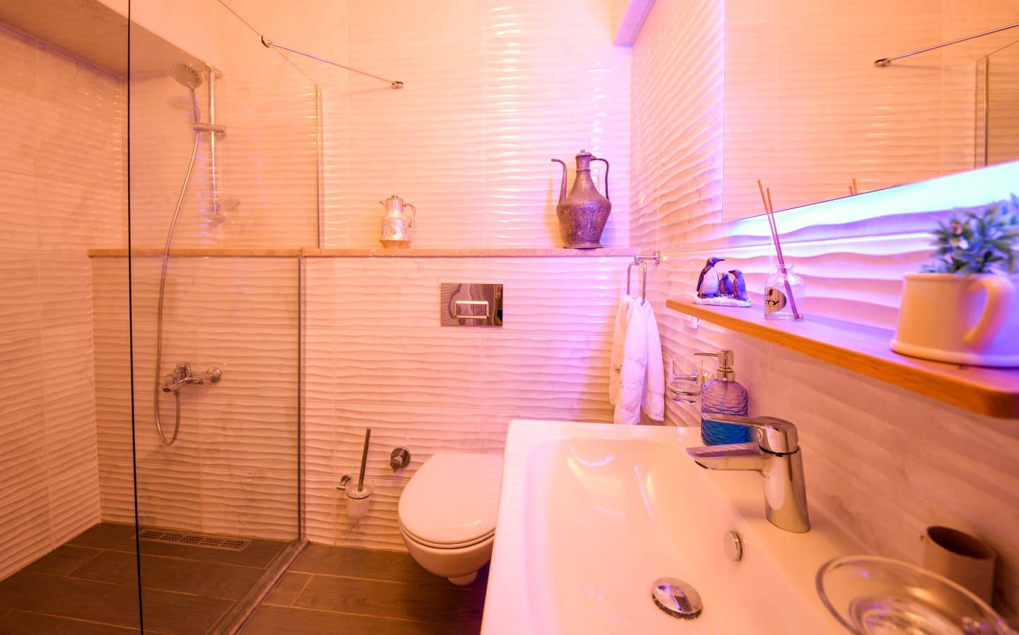Kaş Bezirgan'da Balayı Çiftlerine Uygun, Özel Havuzlu, Kiralık Villa