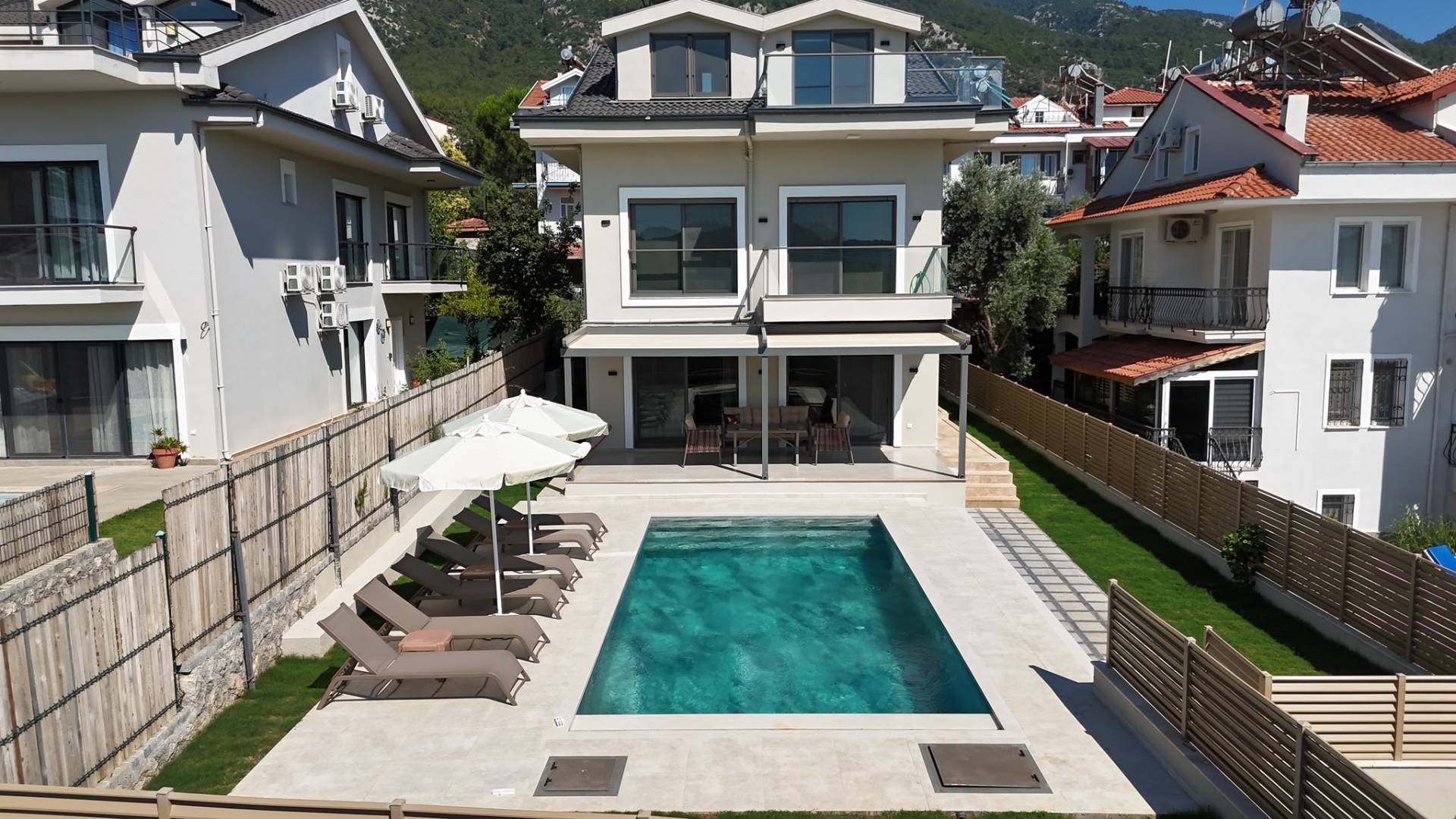 Fethiye Ölüdeniz'de Kalabalık Ailelere Uygun, Özel Havuzlu, 9 Kişilik Villa 45887 — 4
