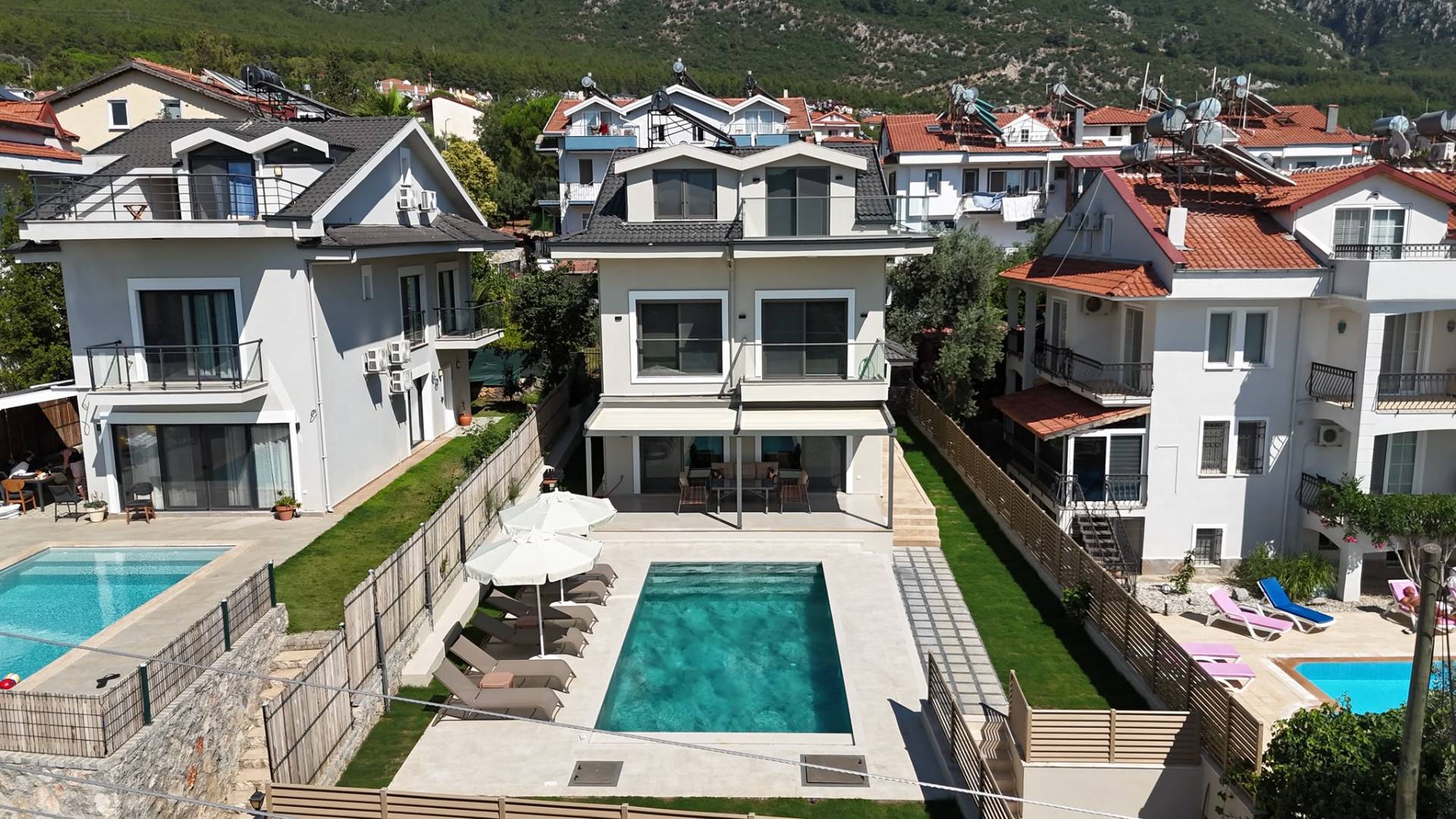 Fethiye Ölüdeniz'de Kalabalık Ailelere Uygun, Özel Havuzlu, 9 Kişilik Villa
