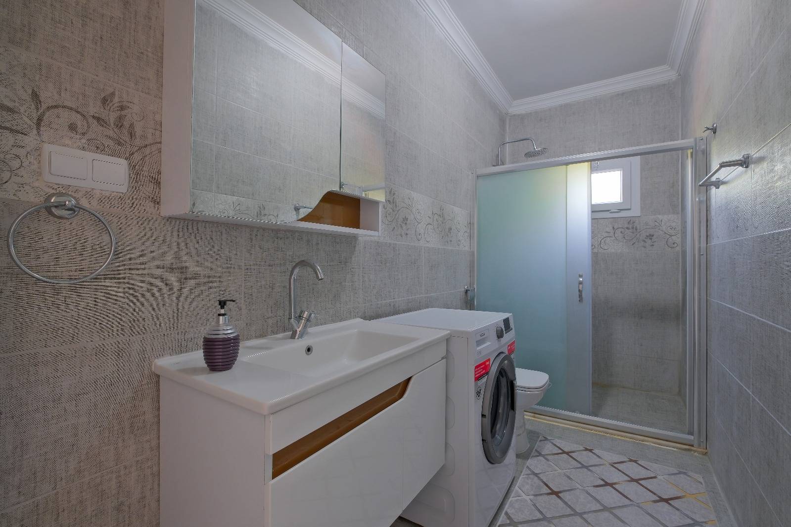 Fethiye Babataşı'nda Elverişli Konumda, Özel Havuzlu, 3+1 Villa 46320 — 9