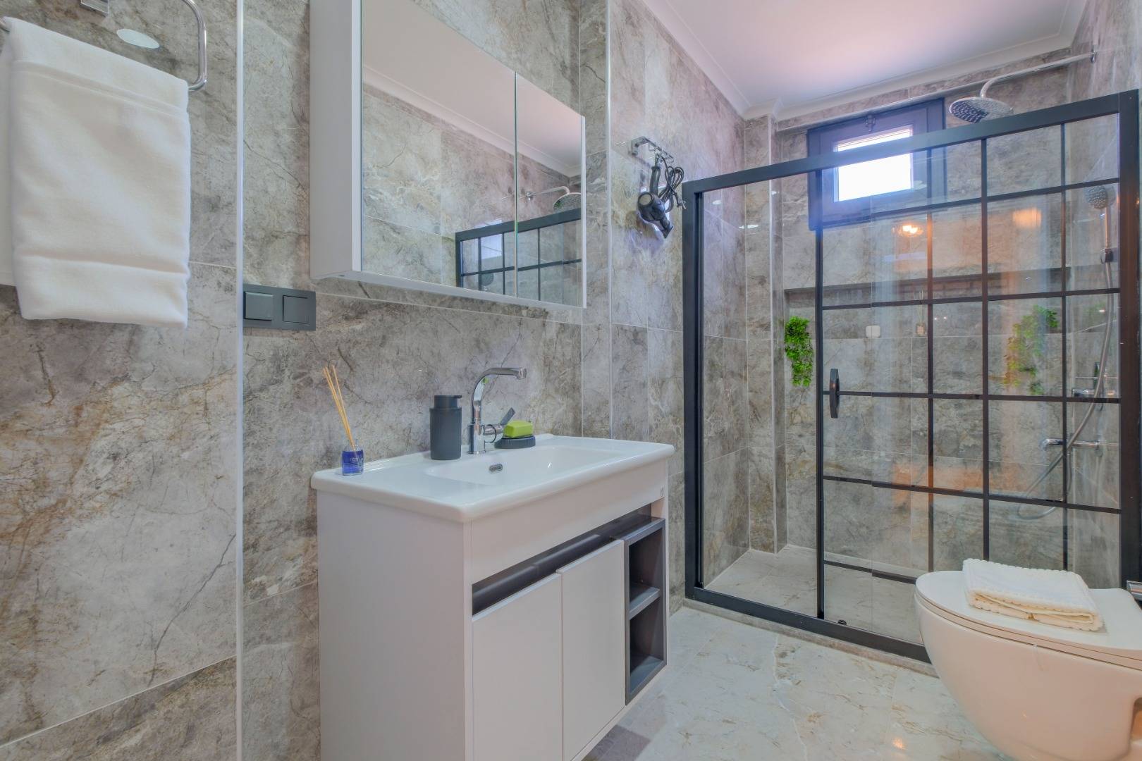 Fethiye Bozyer'de Doğa İle Baş Başa, Özel Havuzlu, 3+1 İkiz Villa