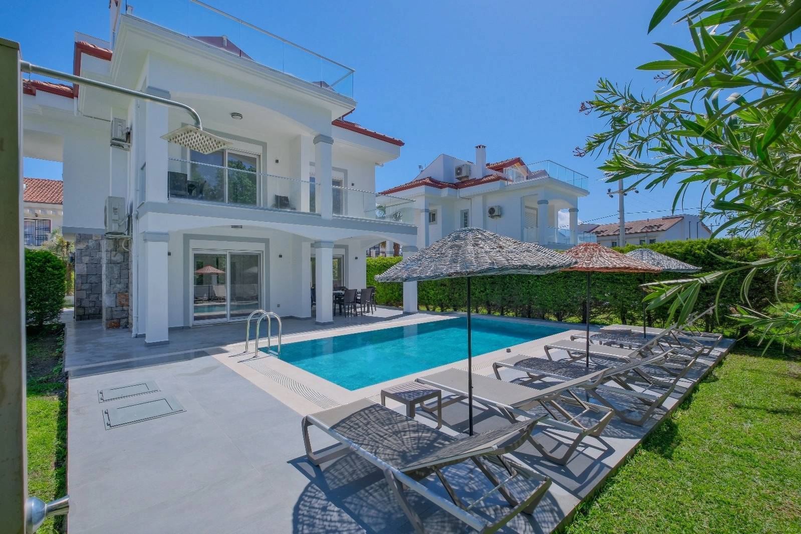 Fethiye Çiftlik'te Elverişli Konumda, Özel Havuzlu, Bahçeli Villa 46199