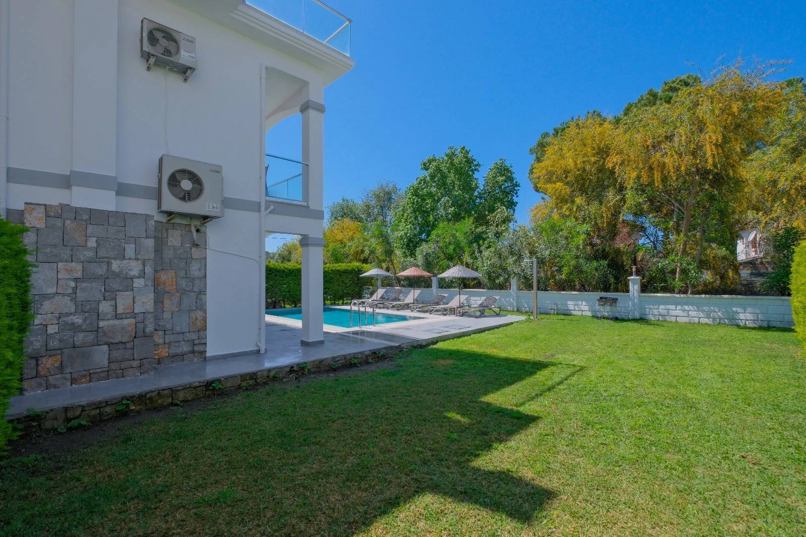 Fethiye Çiftlik'te Elverişli Konumda, Özel Havuzlu, Bahçeli Villa 46199 — 5
