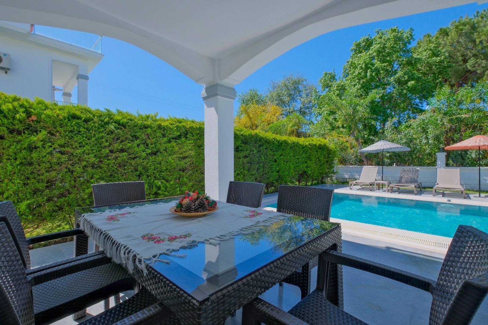 Fethiye Çiftlik'te Elverişli Konumda, Özel Havuzlu, Bahçeli Villa 46199 — 8