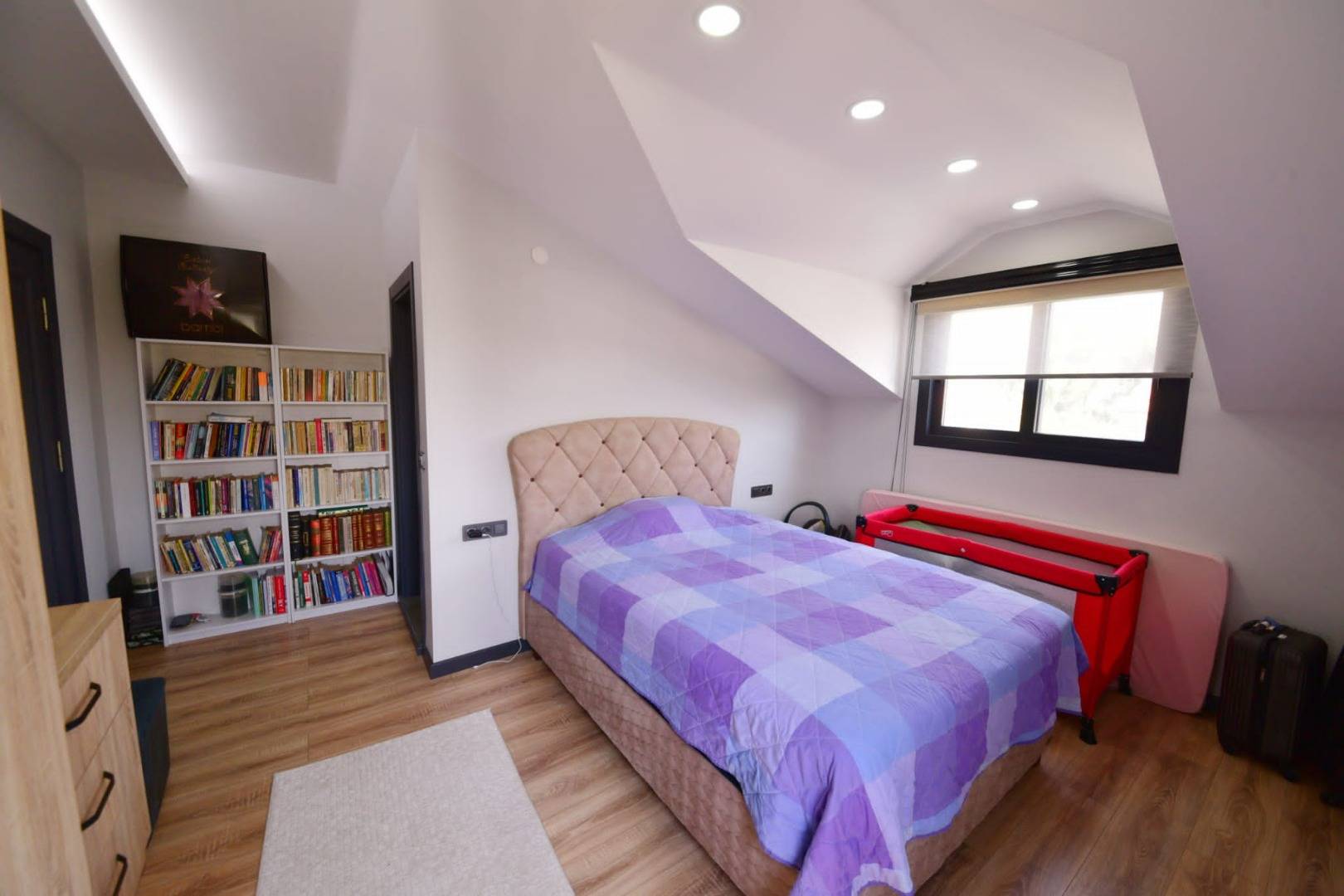 Fethiye Çiftlik'te Sakin Konumda, Özel Havuzlu, Modern Villa