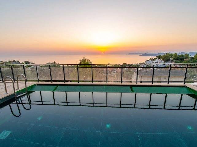 Fethiye Faralya'da Muhteşem Deniz Manzaralı, Özel Havuzlu, 4+1 Villa 46195