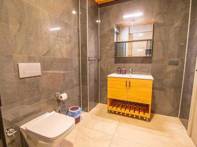 Fethiye Faralya'da Muhteşem Deniz Manzaralı, Özel Havuzlu, 4+1 Villa