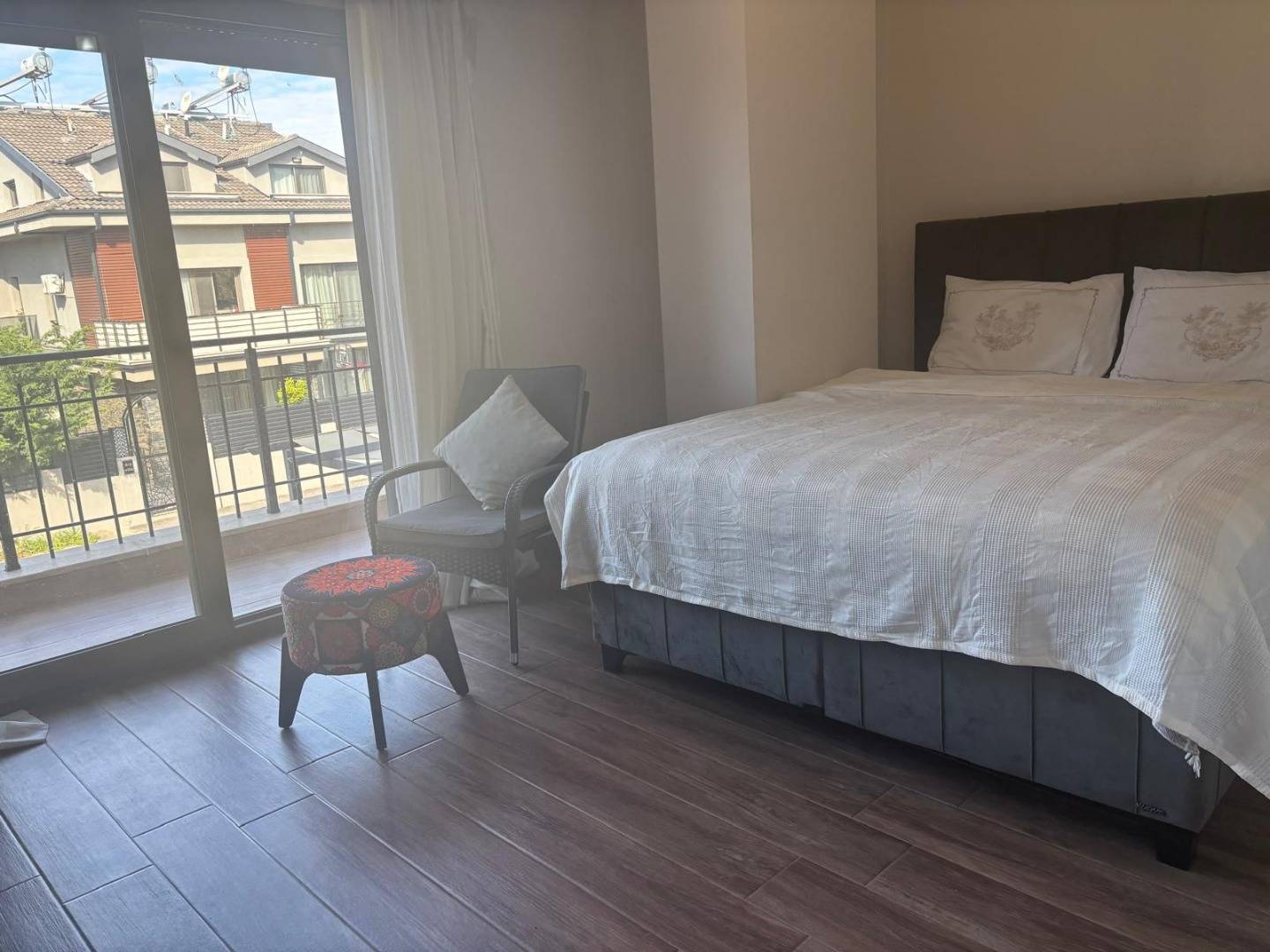 Fethiye Foça'da Denize Yürüme Mesafesinde, Özel Havuzlu, Lüks Villa