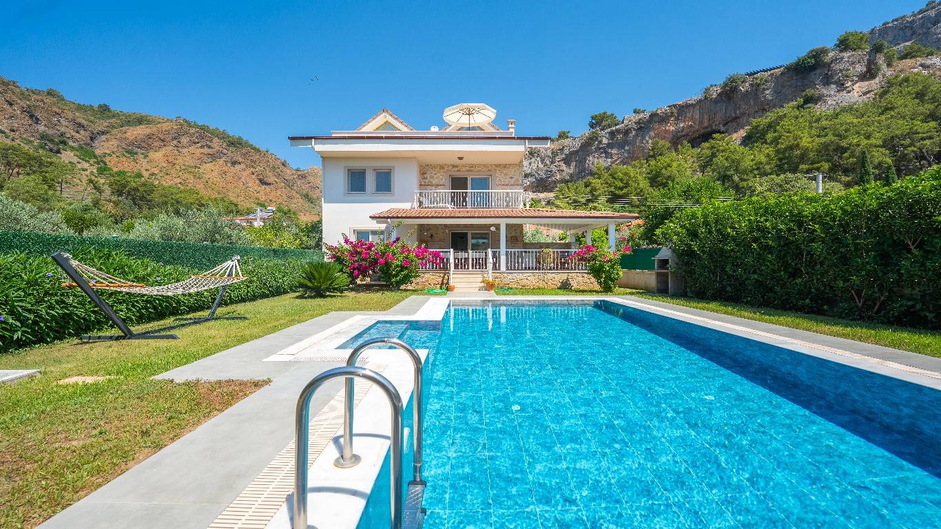 Fethiye Göcek'te Enfes Doğa İçerisinde, Özel Havuzlu, Müstakil Villa 29720 — 2