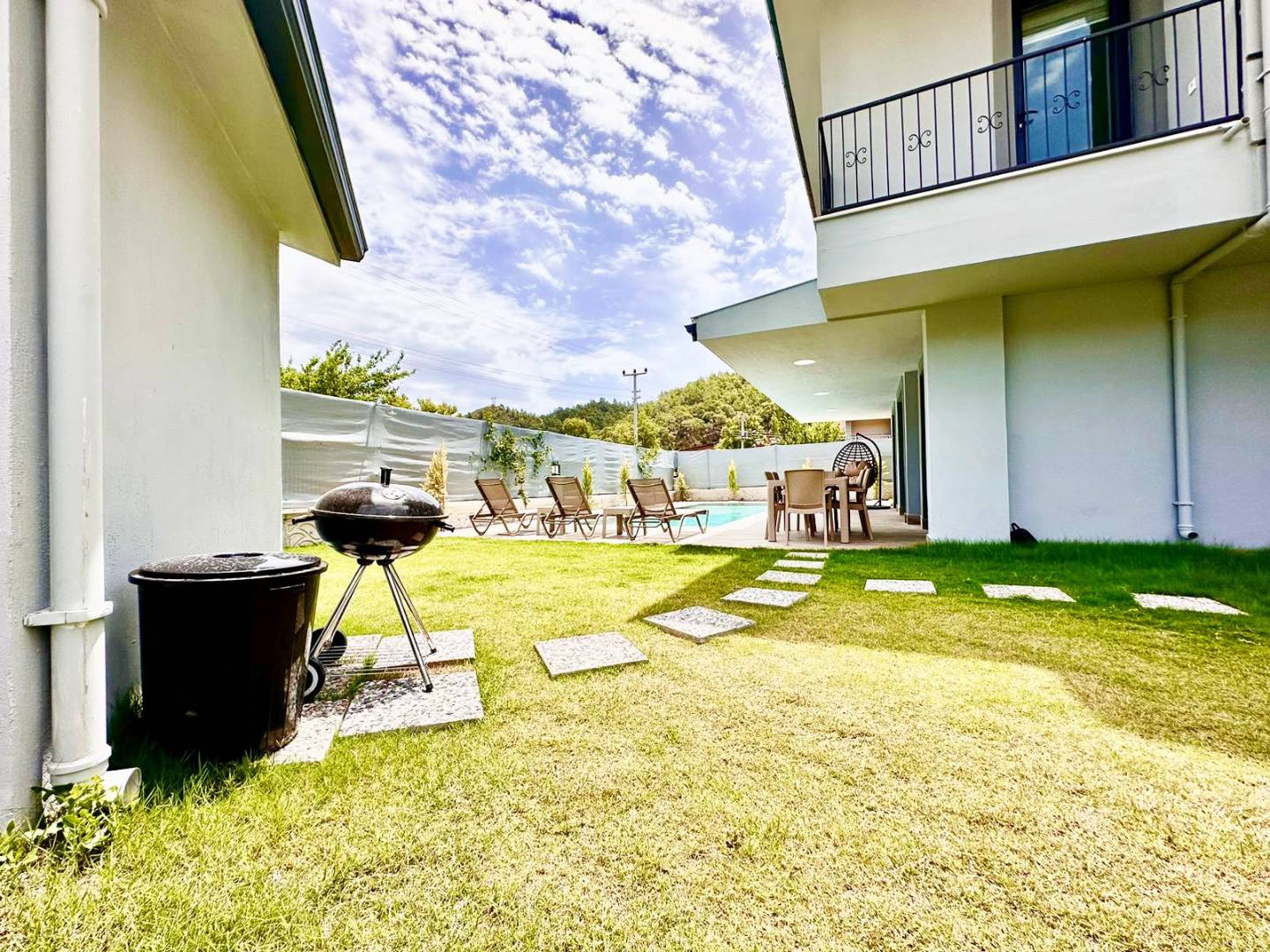 Fethiye İnlice'de Kalabalık Ailelere Uygun, Özel Havuzlu, 4+1 Villa