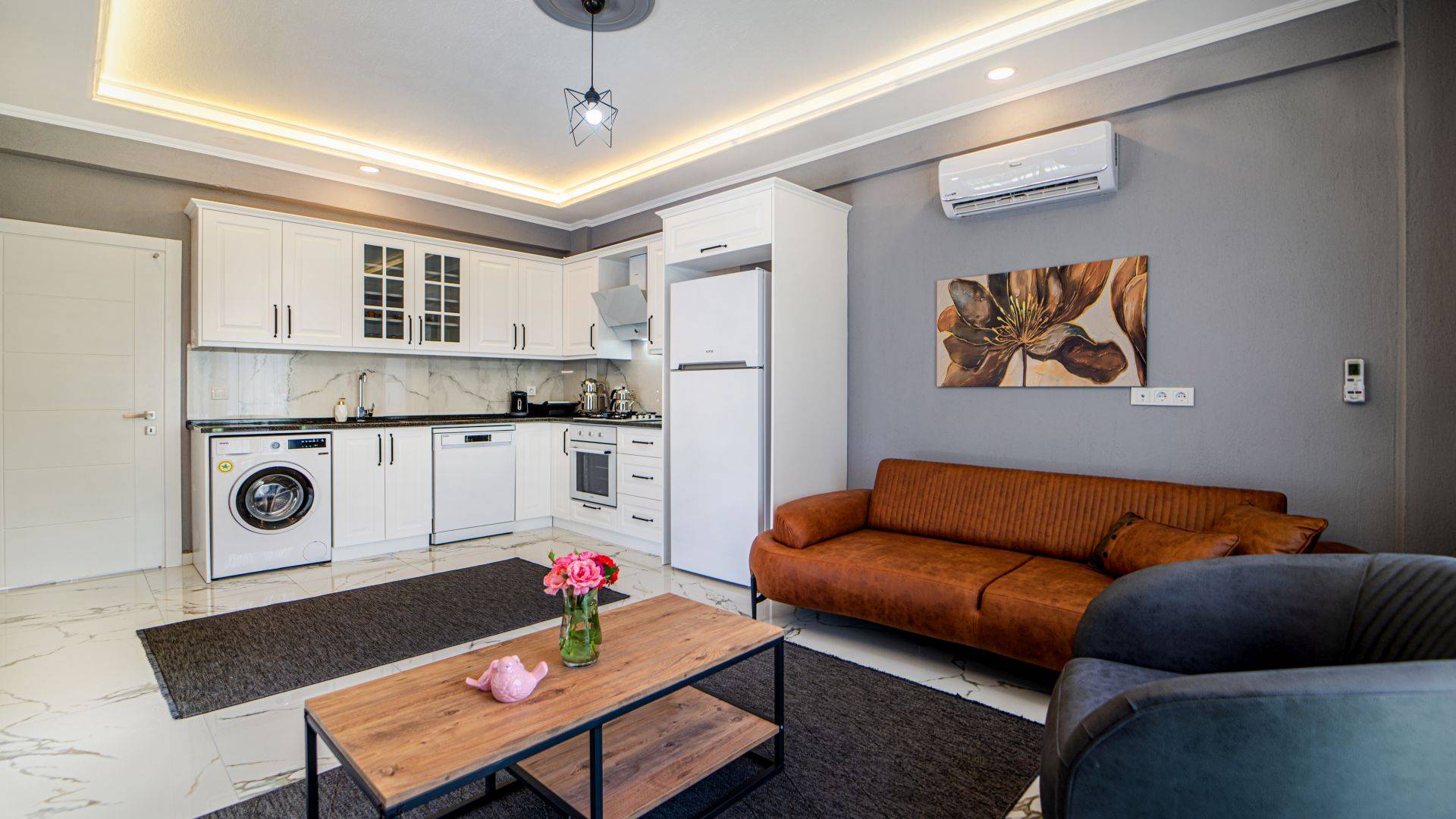 Fethiye İnlice'de Sakin Konumda, Özel Havuzlu, Modern Villa