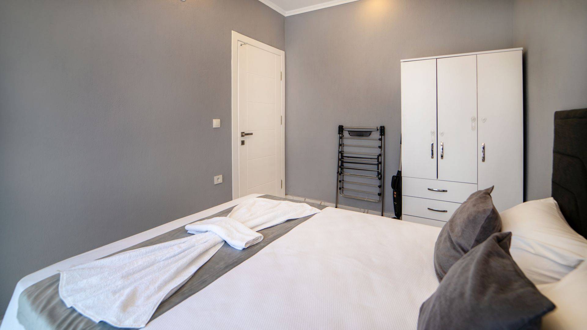 Fethiye İnlice'de Sakin Konumda, Özel Havuzlu, Modern Villa