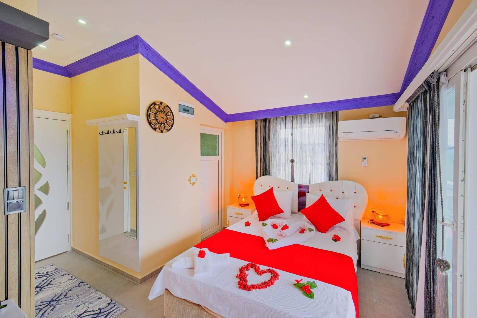 Fethiye Karaçulha'da Doğa İçerisinde, Özel Havuzlu, Konforlu Villa