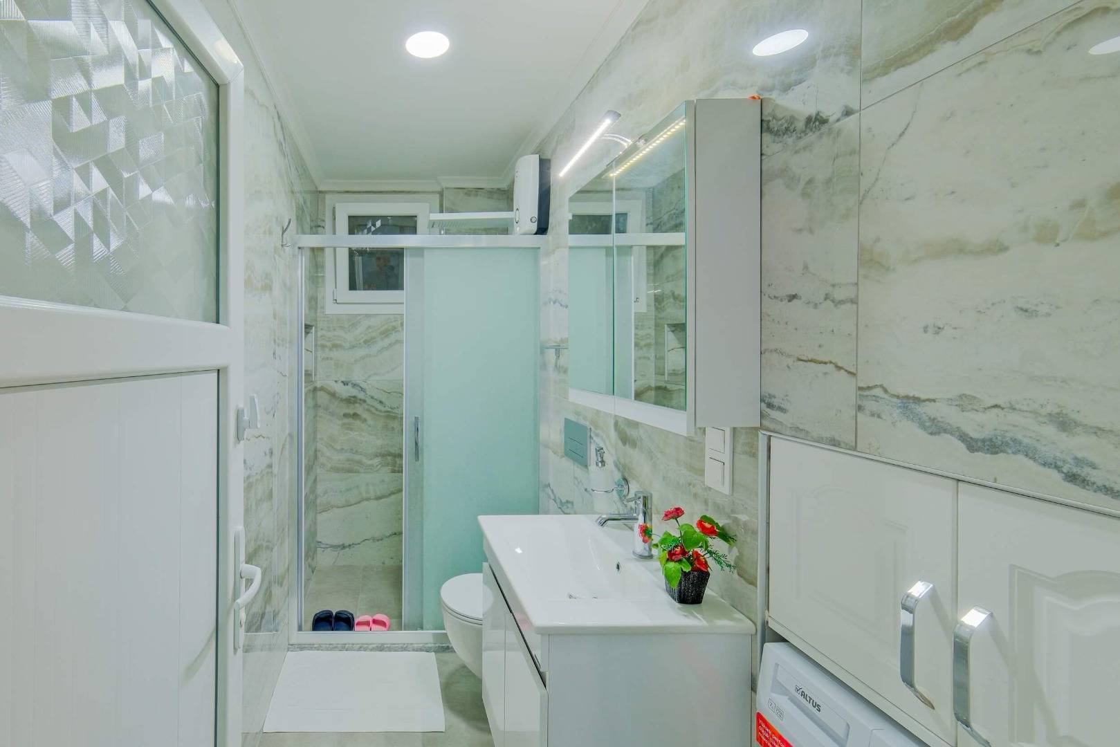 Fethiye Karaçulha'da Doğa İçerisinde, Özel Havuzlu, Konforlu Villa