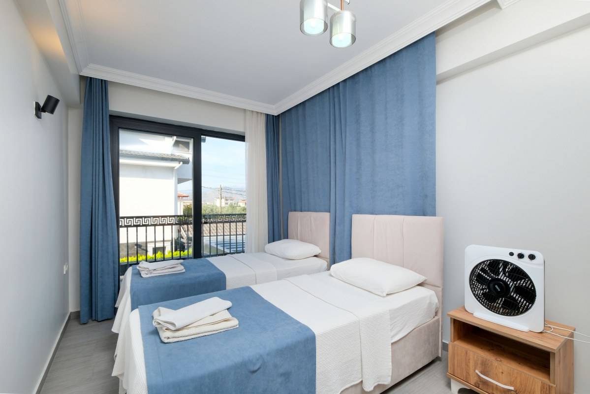 Fethiye Karaçulha'da Modern Tasarıma Sahip, Özel Havuzlu, Saunalı, Hamamlı Villa