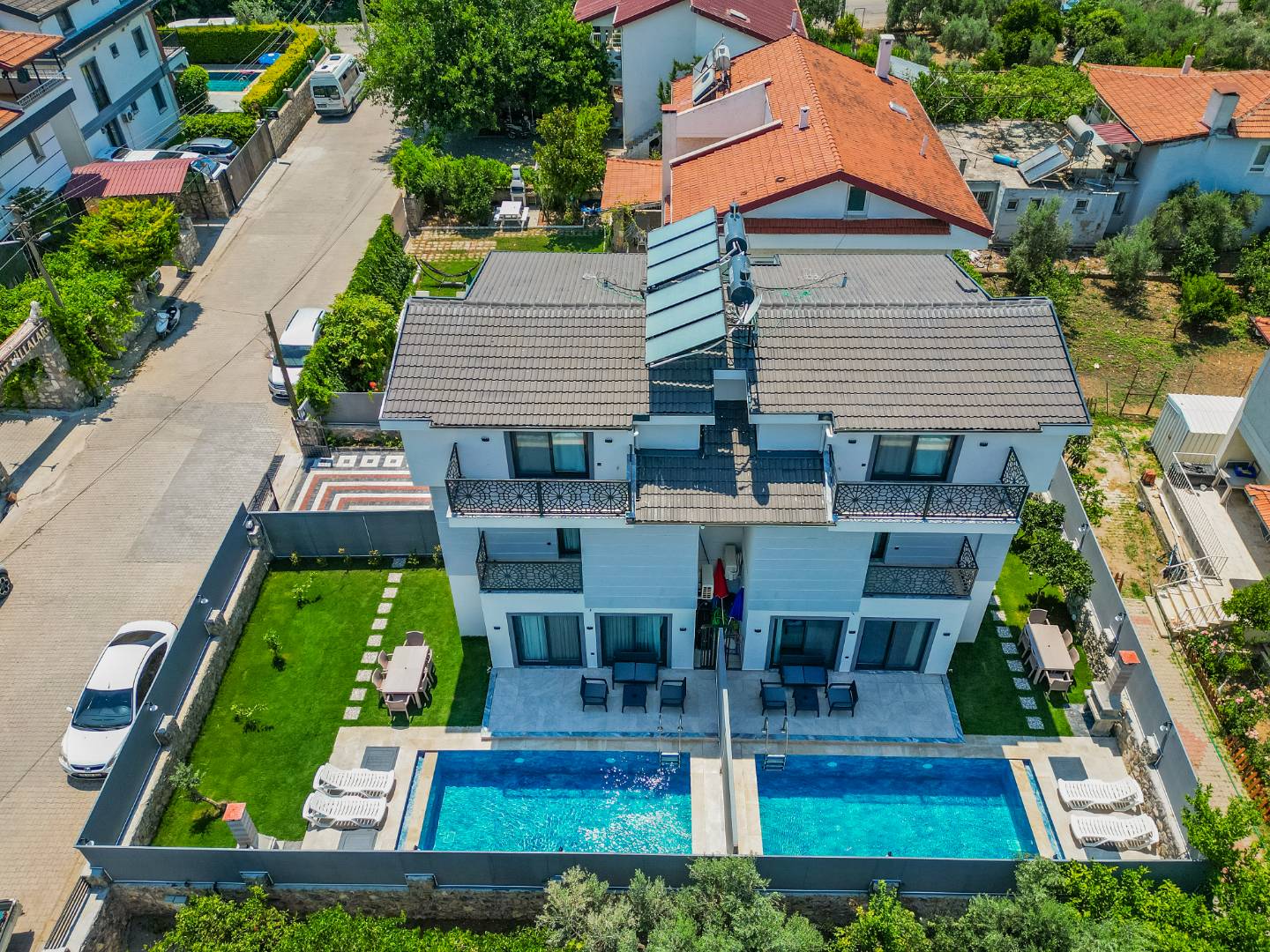 Fethiye Karaçulha'da Sakin Konumda, Özel Havuzlu, Geniş Villa