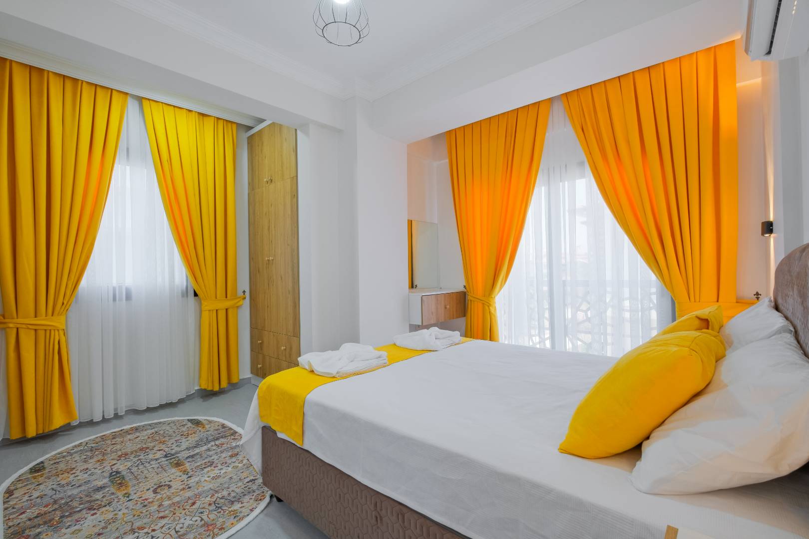 Fethiye Karaçulha'da Sakin Konumda, Özel Havuzlu, Geniş Villa
