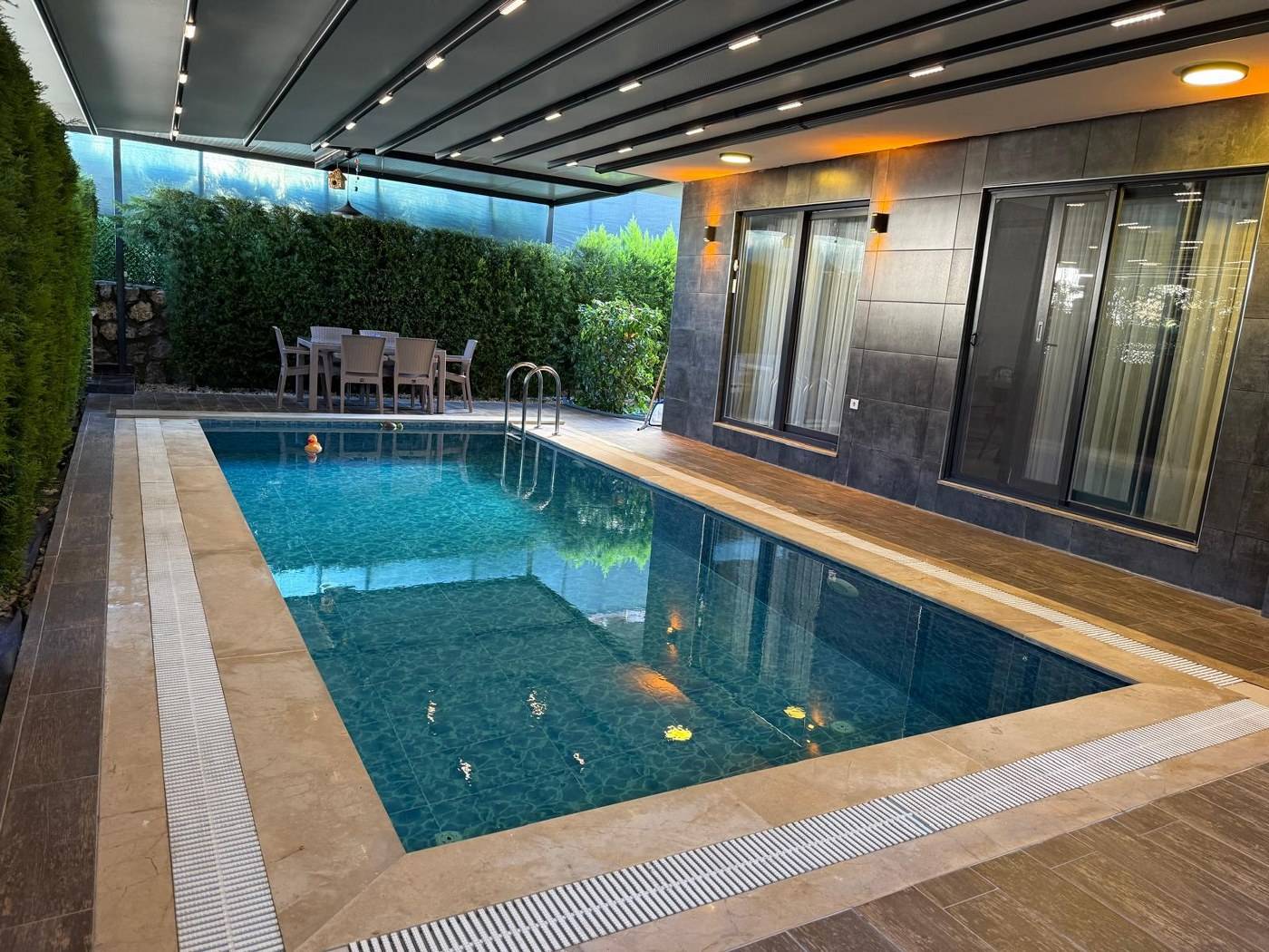 Fethiye Karaçulha'da Yemyeşil Bahçeli, Özel Havuzlu, Lüks Villa 45786 — 2