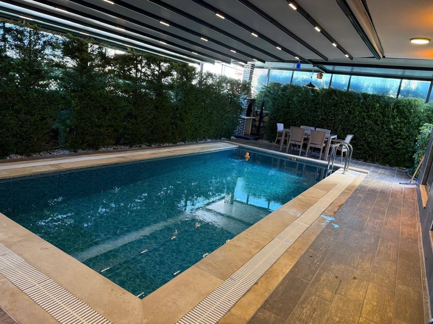 Fethiye Karaçulha'da Yemyeşil Bahçeli, Özel Havuzlu, Lüks Villa