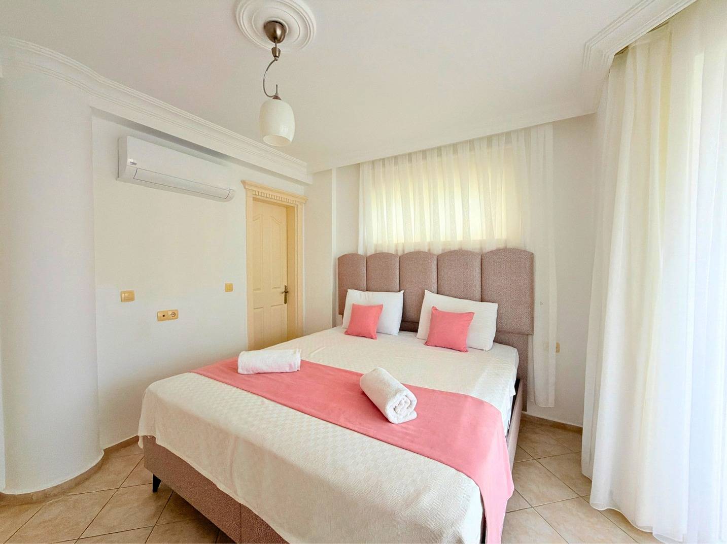 Fethiye Karagedik'te Denize Yakın, Özel Havuzlu, Konforlu Villa