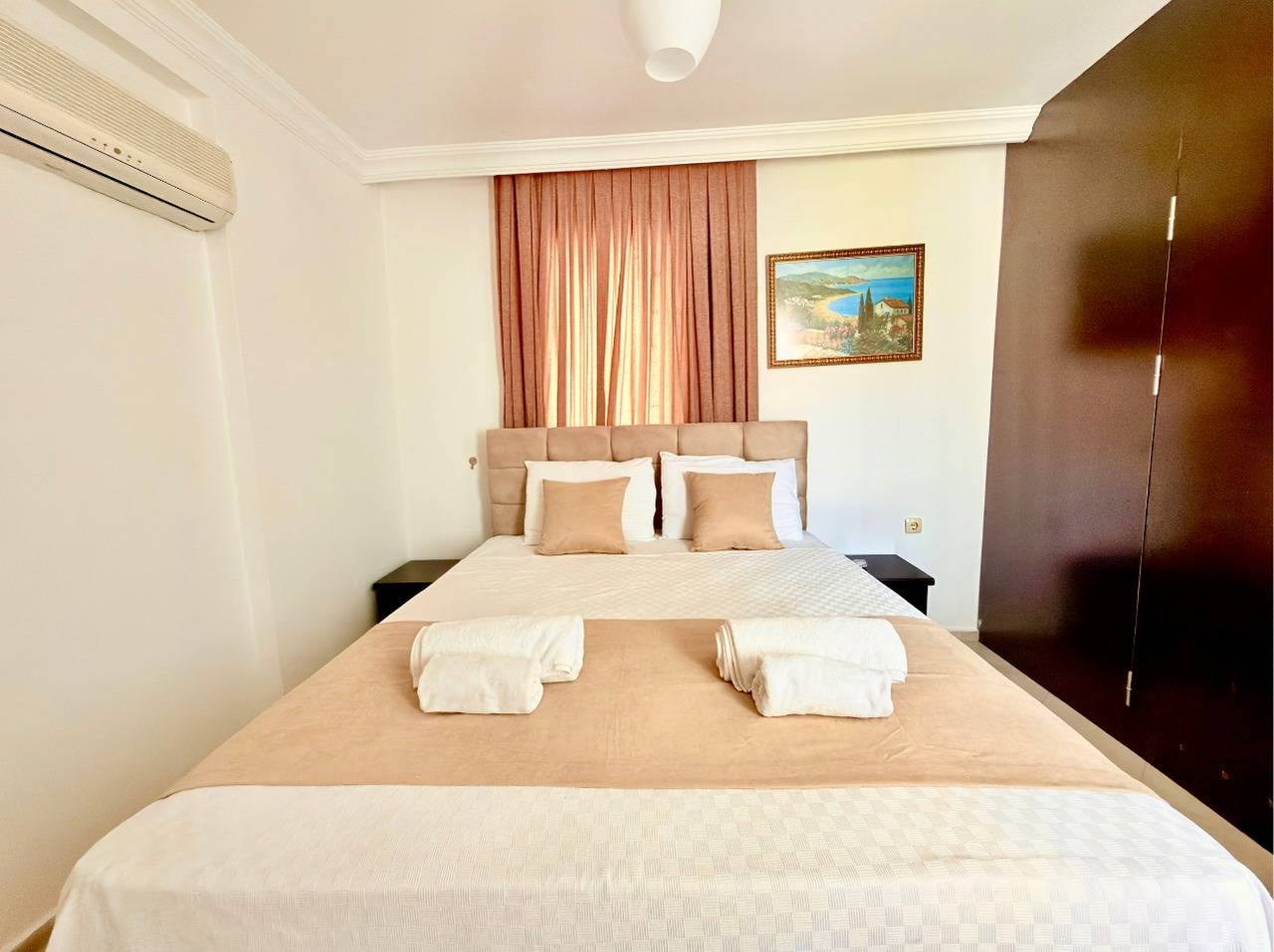 Fethiye Karagedik'te Modern Tasarımlı, Özel Havuzlu, Ferah Villa