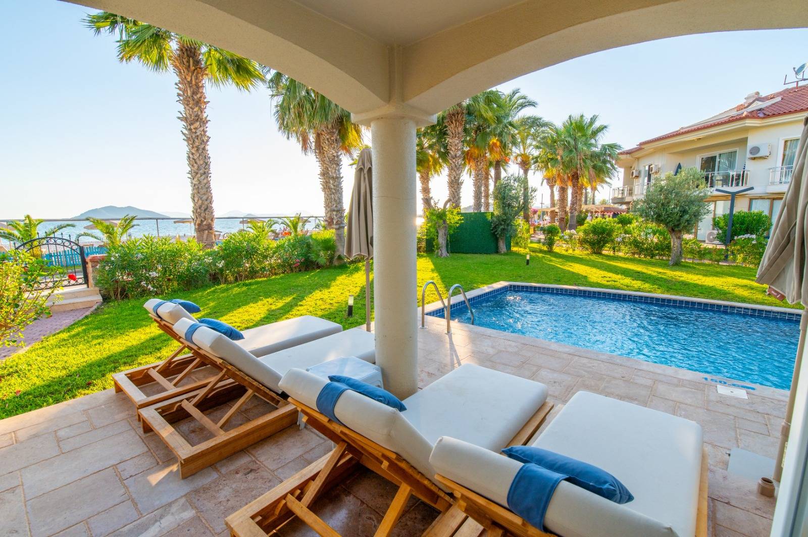 Fethiye Karagedik'te Site İçerisinde, Özel Havuzlu, 5+1 Villa 45720 — 5