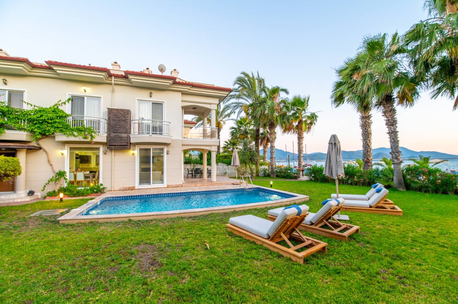 Fethiye Karagedik'te Site İçerisinde, Özel Havuzlu, 5+1 Villa 45720 — 8